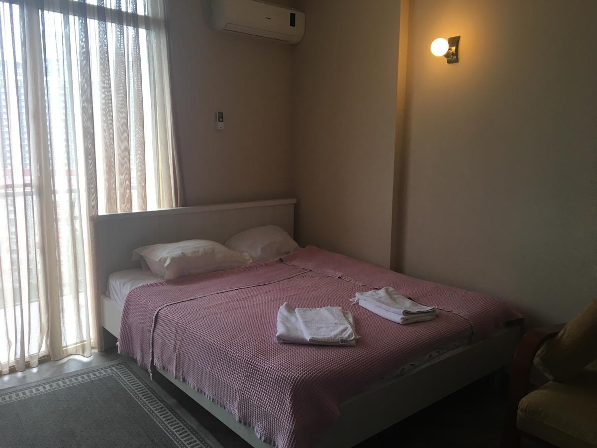 Orbi Plaza Tamara Aparthotel Batumi Luaran gambar
