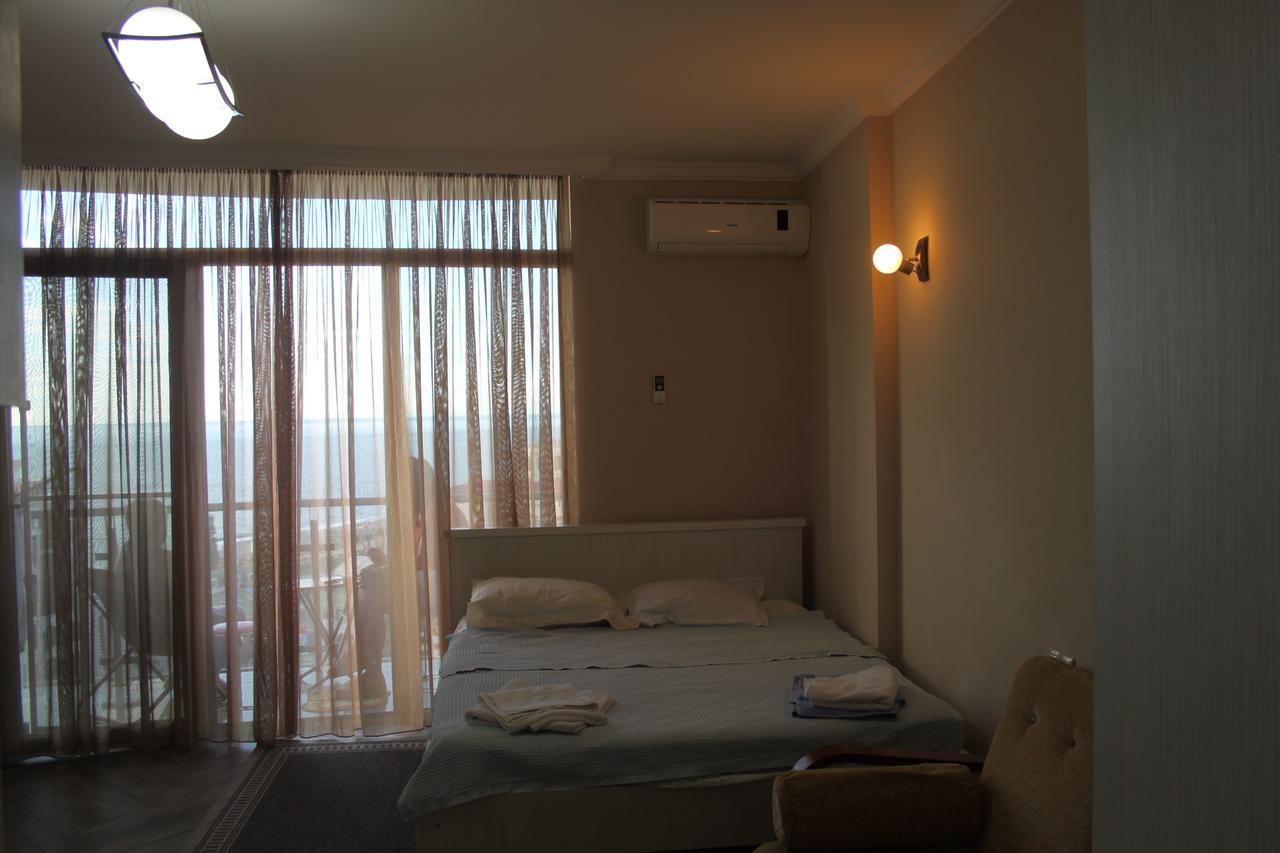 Orbi Plaza Tamara Aparthotel Batumi Luaran gambar