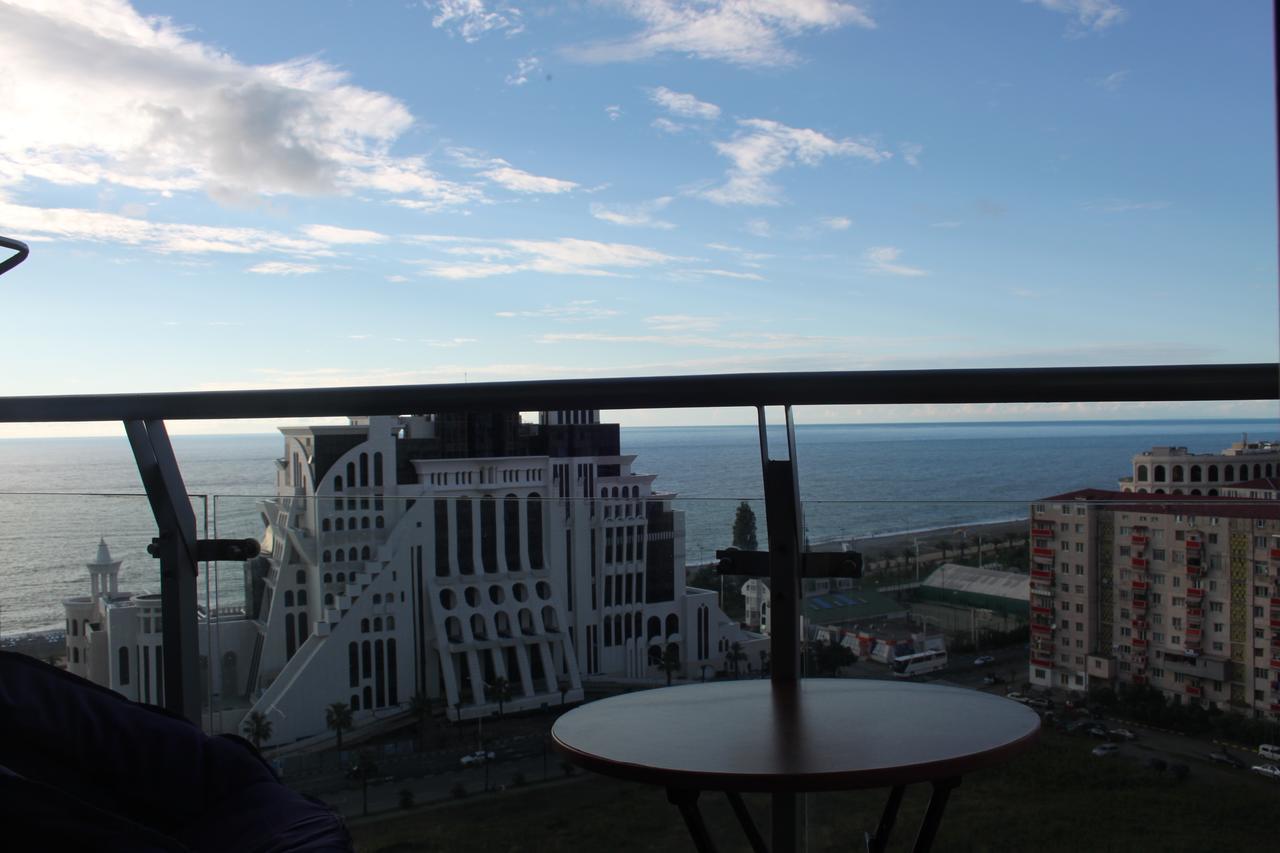 Orbi Plaza Tamara Aparthotel Batumi Luaran gambar